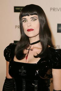 Black Betty at the L.A. premiere of "Captivity."