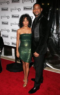 Actors Jada Pinkett Smith and Will Smith at the N.Y. premiere of "I Am Legend."