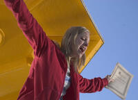 Anna Faris as Jane in "Smiley Face."