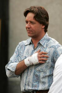 Actor Russell Crowe on set during the filming of "American Gangster."
