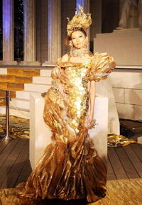 At the Japan premiere of "National Treasure: Book of Secrets."