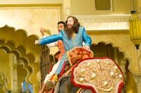 Mike Myers as Guru Pitka and Manu Narayan as Rajneesh in "The Love Guru."