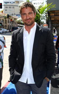 Actor Gerard Butler at the Hollywood premiere of "Nim's Island."