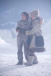 Charlie Rowe and Dakota Blue Richards in "The Golden Compass."