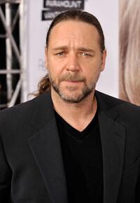 Russell Crowe at the California premiere of "Revolutionary Road."