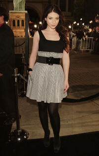 Michelle Trachtenberg  at the "Cloverfield" premiere.
