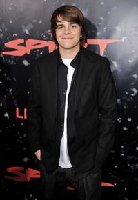 Johnny Simmons at the California premiere of "The Spirit."