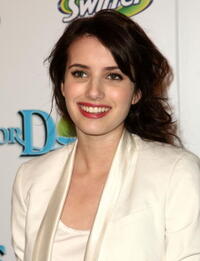 Emma Roberts at the California premiere of "Hotel for Dogs."