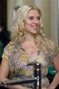 Scarlett Johansson as Anna in "He's Just Not That Into You."