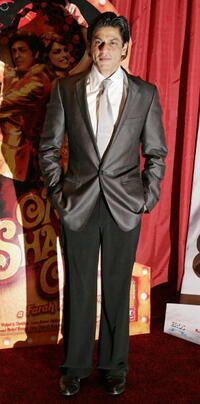 Actor Shah Rukh Khan at a London photocall for "Om Shanti Om."