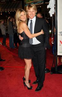 Jennifer Aniston and Owen Wilson at the California premiere of "Marley & Me."