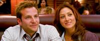 Bradley Cooper as Peter and Sasha Alexander as Lucy in "Yes Man."