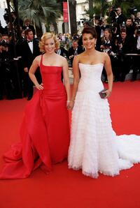 Elizabeth Banks and Aishwarya Rai at the France premiere of "Up."