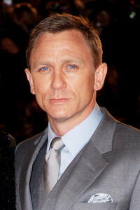 Daniel Craig at the European premiere of "Defiance."