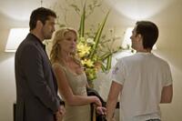 Gerard Butler, Katherine Heigl and Director Robert Luketic on the set of "The Ugly Truth."