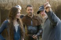 Cate Blanchett, Russell Crowe and Ridley Scott on the set of "Robin Hood."