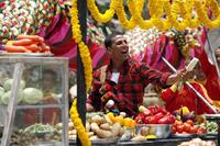 Akshay Kumar as Sidhu in "Chandni Chowk to China."