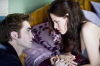 Robert Pattinson and Kristen Stewart in "New Moon."