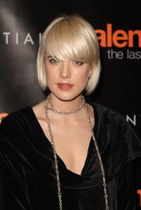 Agyness Deyn at the New York premiere of "Valentino: The Last Emperor."