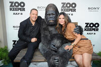 Kevin James and Steffiana de la Cruz at the California premiere of "Zookeeper."