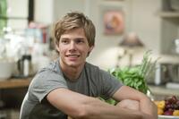 Hunter Parrish as Luke in "It's Complicated."