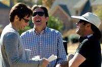 David Duchovny, Gary Cole and director Derrick Borte on the set of "The Joneses."