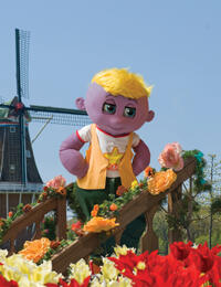 A scene from "The Oogieloves in the Big Balloon Adventure."