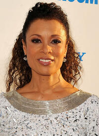 Valarie Pettiford at the California premiere of "Jumping The Broom."