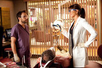 Charlie Day as Dale and Jennifer Aniston as Dr. Julia Harris in "Horrible Bosses."