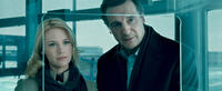 Anuary Jones as Elizabeth Harris and Liam Neeson as Dr. Martin Harris in "Unknown ."