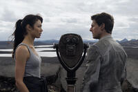 Olga Kurylenko and Tom Cruise in "Oblivion."