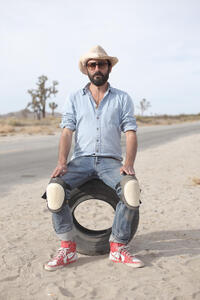 Director Quentin Dupieux on the set of "Rubber."