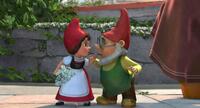 Juliet and Paris in "Gnomeo and Juliet."