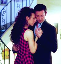 Tanna Frederick and Noah Wyle in "Queen of the Lot."