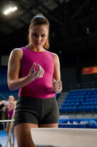 Ellen Wroe as Candice Hooper in "Final Destination 5."