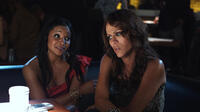 Tamala Jones as Victoria and Nicole Ari Parker as Zenobia in "35 & Ticking."
