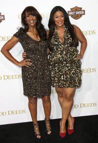 Beverly Johnson and Guest at the California premiere of "Tyler Perry's Good Deeds."