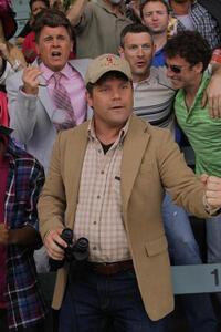 Sean Astin as Dusty in "And They're Off..."