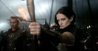 Ben Turner as General Artaphernes and Eva Green as Artemisia in "300: Rise of an Empire."