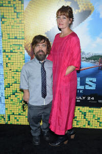 Peter Dinklage and Erica Schmidt at the New York premiere of "Pixels."