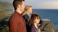 Chris Pine as Sam, Elizabeth Banks as Frankie and Michael D'Addario as Josh in "People Like Us."