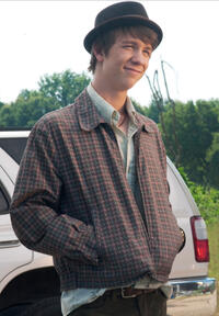 Thomas Mann as Link in "Beautiful Creatures."
