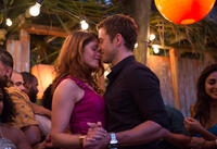 Rebecca Shafran (Gemma Arterton) and Richie Furst (Justin Timberlake) in "Runner, Runner."