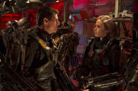 Tom Cruise as Major William Cage and Emily Blunt as Rita Vrataski in "Edge of Tomorrow."