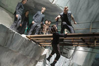 Miles Teller, Shailene Woodley, Ben Lamb, Zoe Kravitz and Jai Courtney in "Divergent."