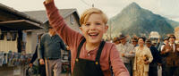 Jakob Salvati as Pepper Flynt Busbee in "Little Boy."