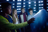 Astro, Ella Linnea Wahlstedt, Reese Hartwig and Teo Halm in "Earth to Echo."