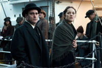 Joaquin Phoenix and Marion Cotillard in "The Immigrant".
