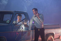 Robert Kazinsky as Randy and Matthew Del Negro as detective Hauser in "Hot Pursuit."