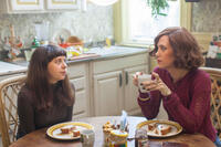 Bel Powley as Minnie Goetze and Kristen Wiig as Charlotte Goetze in "The Diary of a Teenage Girl."